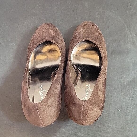 HERSTYLE SUEDE ROUND TOE HIGH HEEL STILETTOS PUMP SHOE - Picture 5 of 14